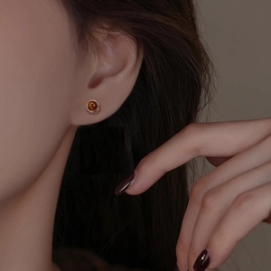 Boucles d'Oreilles Clous Planète Oeil de Tigre Style Maillard Vintage en Cuivre Plaqué Or Design Saturne Bijoux pour Femmes