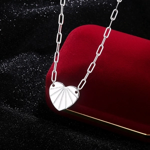 Collana In Rame Placcato Argento Con Ciondolo A Cuore Design Radiante Catena A Graffetta Gioielli Coreani Da Donna