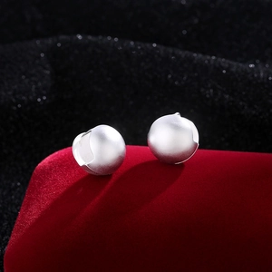 Minimalist Frosted Ball Huggie Earrings For Women Korean Style Copper Silver Plated Round Bead Hoop Earrings Elegant Jewelry Gift