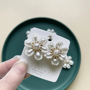 Alloy Imitation Artificial Pearl Flower Stud Earrings With 925 Sterling Silver Earring Post Elegant Handmade Bridal Wedding Jewelry For Women