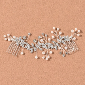 Peigne à cheveux de mariée élégant avec fleurs argentées, perles et strass de mariage