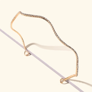 Serre-tête Élégant en Alliage en Forme de Vague Plaqué Or Serre-tête Minimaliste à une Rangée de Strass pour Mariage Fête Accessoire de Cheveux Quotidien Femme