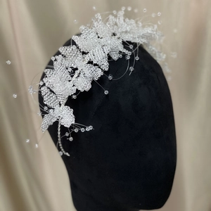 Serre-tête de Mariée Fait Main en Perles de Cristal Artificiel Papillon Argent Floral Bijou de Tête pour Mariage Banquet Femme