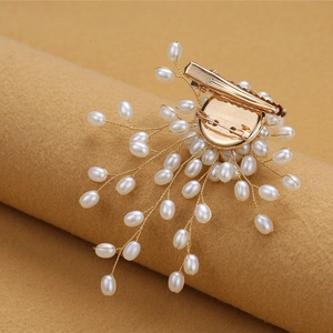 Elegant pearl brooch pin for women with intricate handmade floral cluster design in gold