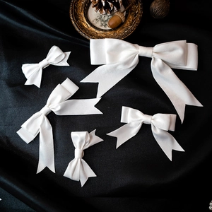 5-piece French white satin bow hair clip set for bridal wedding and photography styling