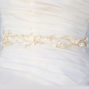 Handmade Bridal Wedding Belt Elegant Faux Artificial Pearl Resin Flower Long Chain Belt Dress Decoration Hair Vine For Women Party