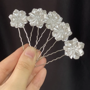Set of 6 white camellia pearl hair pins with silver U-shaped metal clips for wedding hairstyles