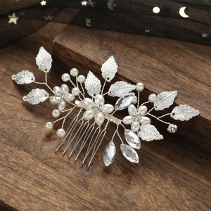 Pettine per capelli argento con foglie, cristalli e perle per acconciature da sposa