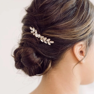 Peigne à cheveux de mariée avec feuilles dorées et cristaux pour coiffures de mariage