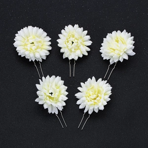 Five-piece set of elegant orange and white floral bridal hair pins with U-shaped clips