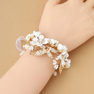 Elegant Fabric Flower Wrist Corsage Bracelet With Faux Artificial Pearl Rhinestone Alloy Leaf For Wedding Bridesmaid Party Jewelry