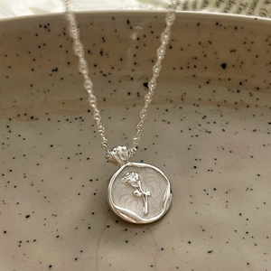 S925 sterling silver water wave chain necklace with elegant rose flower seal pendant