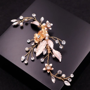 Barrette de mariage faite main en fil doré avec perles et cristaux pour mariée