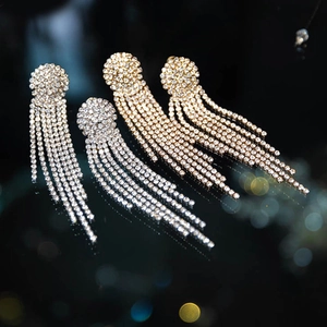 Luxury Alloy Rhinestone Long Tassel Drop Earrings For Women Elegant Bridal Wedding Dress Accessories Gold Silver Dangle Earrings Jewelry