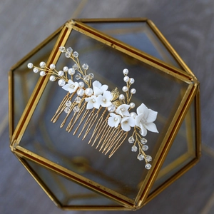 Handmade White Flower Artificial Pearl Crystal Gold Bridal Hair Comb Romantic Wedding Dress Hair Accessories For Women Headpiece