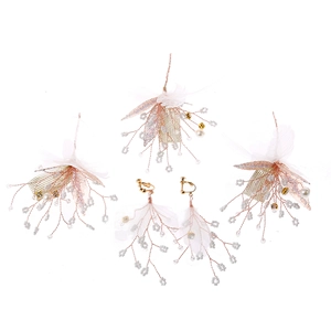 Ensemble d'épingles à cheveux et clips d'oreilles de mariée avec fleurs en gaze et perles