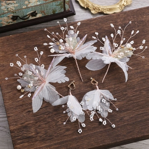 Élégant Ensemble d'Épingles à Cheveux en Tulle avec Fleurs et Künstliche Perles et Boucles d'Oreilles à Clips Or Mariage Femme Bijoux