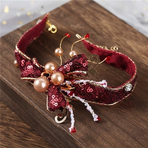 Collier artisanal en perles rouges avec paillettes pour accessoires de mariage et mariée