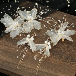 Romantic Bridal Hair Accessories White Gauze Flower Faux Artificial Pearl Gold Alloy Clips And Dangle Ear Clips For Wedding Photoshoot