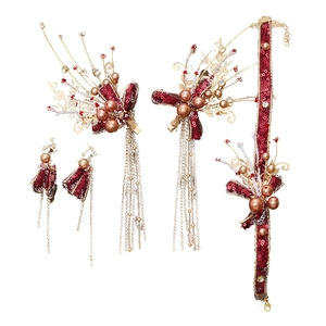 Parure de bijoux de cheveux de mariée chinoise avec fleurs rouges et pompons dorés