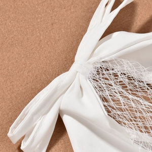 Pince à cheveux nœud en satin blanc élégante avec voile en résille pour la mariée
