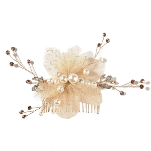 Peigne à cheveux de mariée doré avec perles, pétales en résille et strass brillants