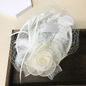 Elegant white ostrich feather fascinator hat with veil for wedding and banquet