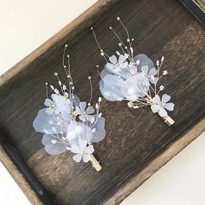 Elegant bridal white organza flower hair clips and faux pearl accessories set in gold finish