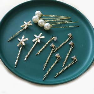 Set d'épingles à cheveux élégantes en perles et zircons dorés pour coiffure de mariée