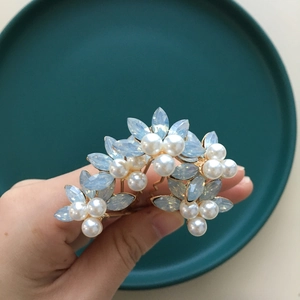 Pics à Cheveux en U en Alliage de Mariée avec Opale Strass Künstliche Perle Élégant Fleur Feuille d'Or Accessoires Cheveux de Mariage