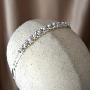 Serre-tête de mariée élégant à double couche avec strass brillants et perles nacrées