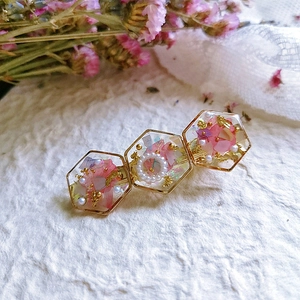 Pink real flower petal hair clip with gold foil and resin in hexagonal frame design