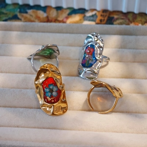 Handmade vintage stainless steel rings with real dried flowers and gold leaf inlays