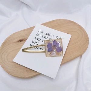 Japanese style cream square hair clip with purple dried flowers and pearls in gold frame