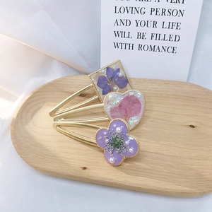 Japanese Style Real Dried Flower Resin Hair Clip Alloy Gold Plated Barrette With Faux Artificial Pearl Square Heart Clover Floral Hairpin Women Hair Jewelry