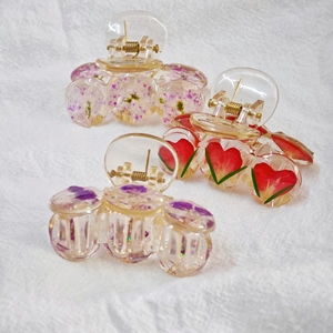 Handmade Real Dried Flower Crystal Resin Hair Claw Clip Mini Transparent Floral Shark Clip For Girls Women Hair Accessories
