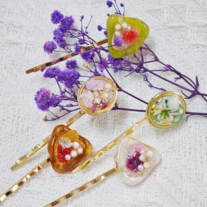 Lot de barrettes en résine faites main avec fleurs séchées et feuilles d'or sur dentelle
