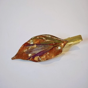 Handmade leaf hair clip with purple dried flower and gold foil in bronze metal style