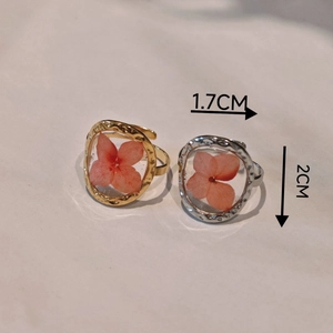 Handmade stainless steel open rings with real pink dried flowers in gold and silver finish