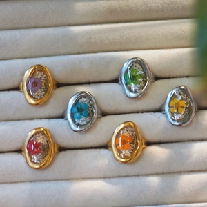 Handmade stainless steel open rings with resin dried flowers and gold accents