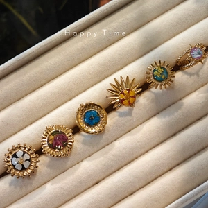 Handmade vintage gold sun flower rings with dried floral resin inlays for women