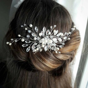 Peigne à Cheveux de Mariée Fait Main en Alliage d'Argent Cristal Strass Fausse Künstliche Perle Accessoires de Mariage pour Femme Bijoux