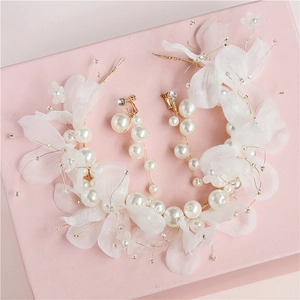 Braut Hochzeit Stirnband Und Ohrclips Weiße Satin Blume Imitationsperle Romantische Florale Schmuck Haarschmuck Für Damen