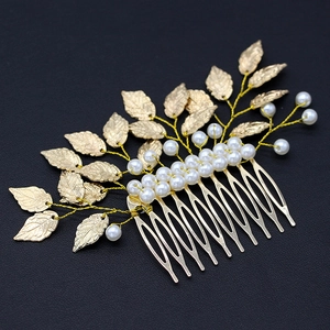 Elegant golden baroque leaf hair comb with pearls for bridal wedding hair accessories