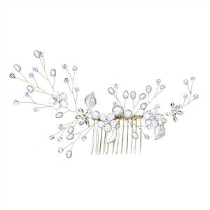 Elegant bridal hair comb with gold leaves, handmade flowers, pearls and crystal accents