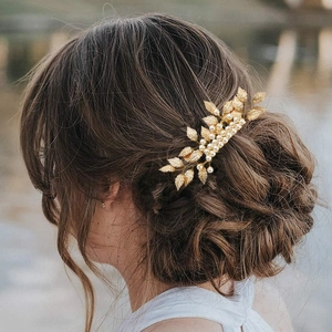 Baroque Gold Alloy Leaf Bridal Hair Comb With Faux Artificial Pearl Vintage Wedding Headpiece For Women Banquet Hair Accessories
