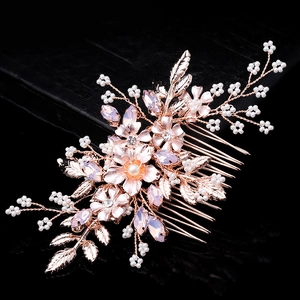 Elegante pettine per capelli da sposa in oro rosa con perle e cristalli opale