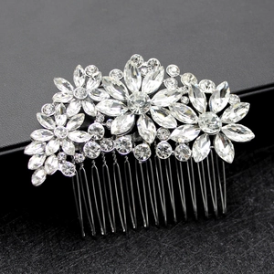 Elegant Alloy Rhinestone Bridal Hair Comb For Wedding Banquet Flower Pattern Crystal Headpiece For Women Hair Jewelry