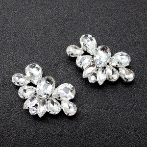 Clip per scarpe classiche con strass marquise e grappoli di cristallo per spose
