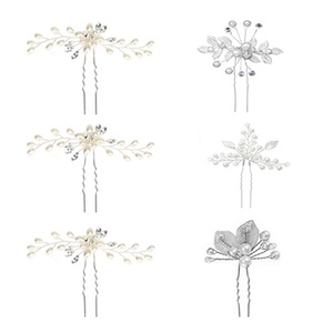 Detailansicht von 6 Braut-Haarnadeln mit Perlen und Kristallen im floralen Silber-Design